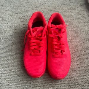AirMax 90 Hyperfuse Solar Reds